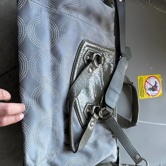 Coach Silver and Gray Shoulder Bag - Picture 3 of 4
